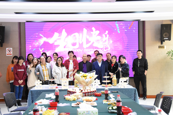 “感恩有你，攜手同行”！科比特舉辦2022年一季度員工集體生日會